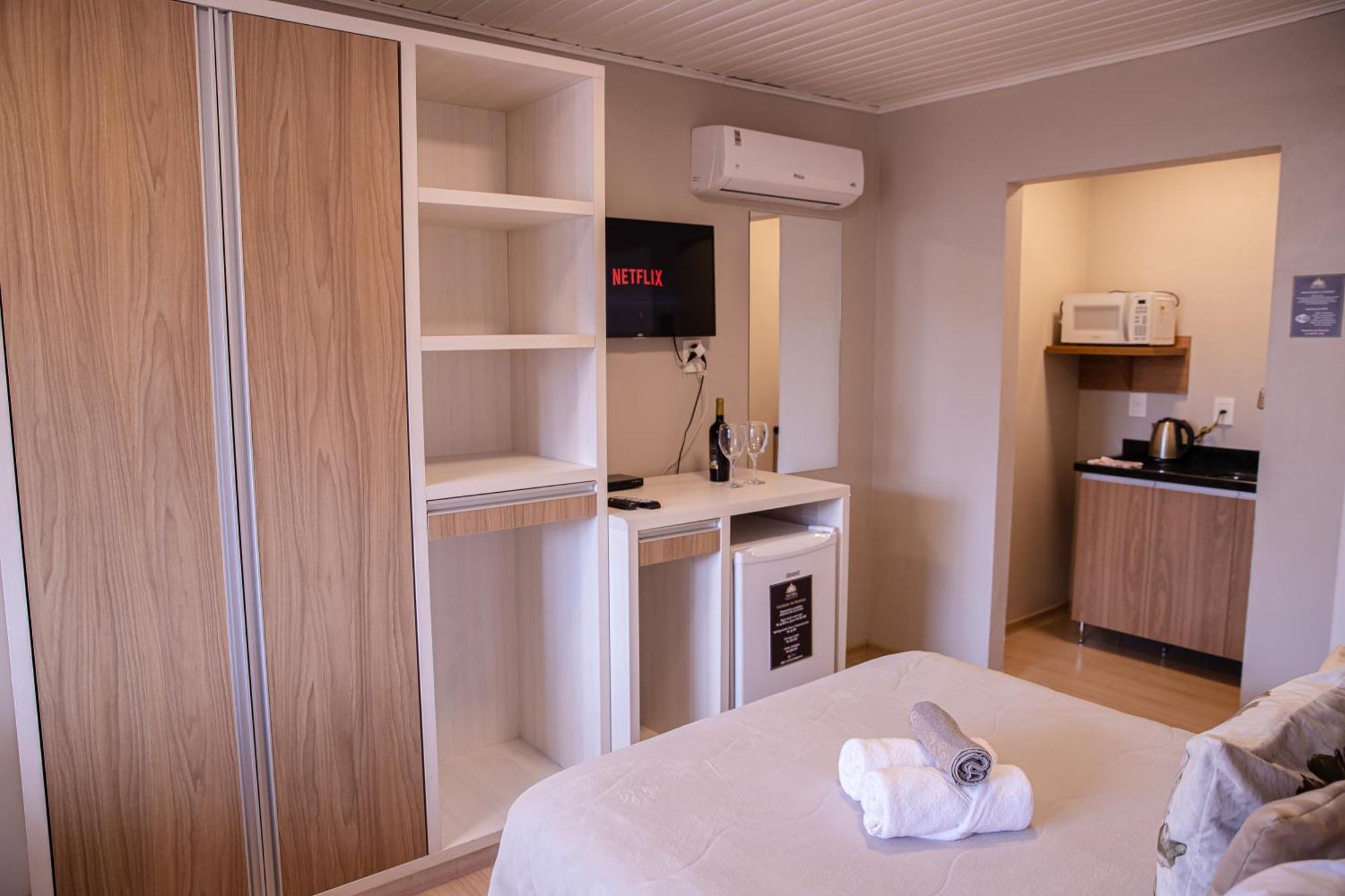 Hospedagem Vila Suica Centro Gramado Ngoại thất bức ảnh