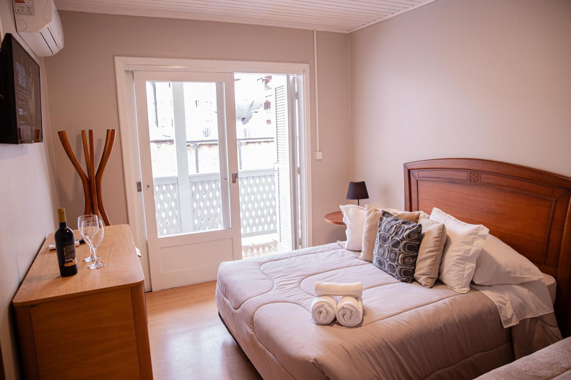 Hospedagem Vila Suica Centro Gramado Ngoại thất bức ảnh