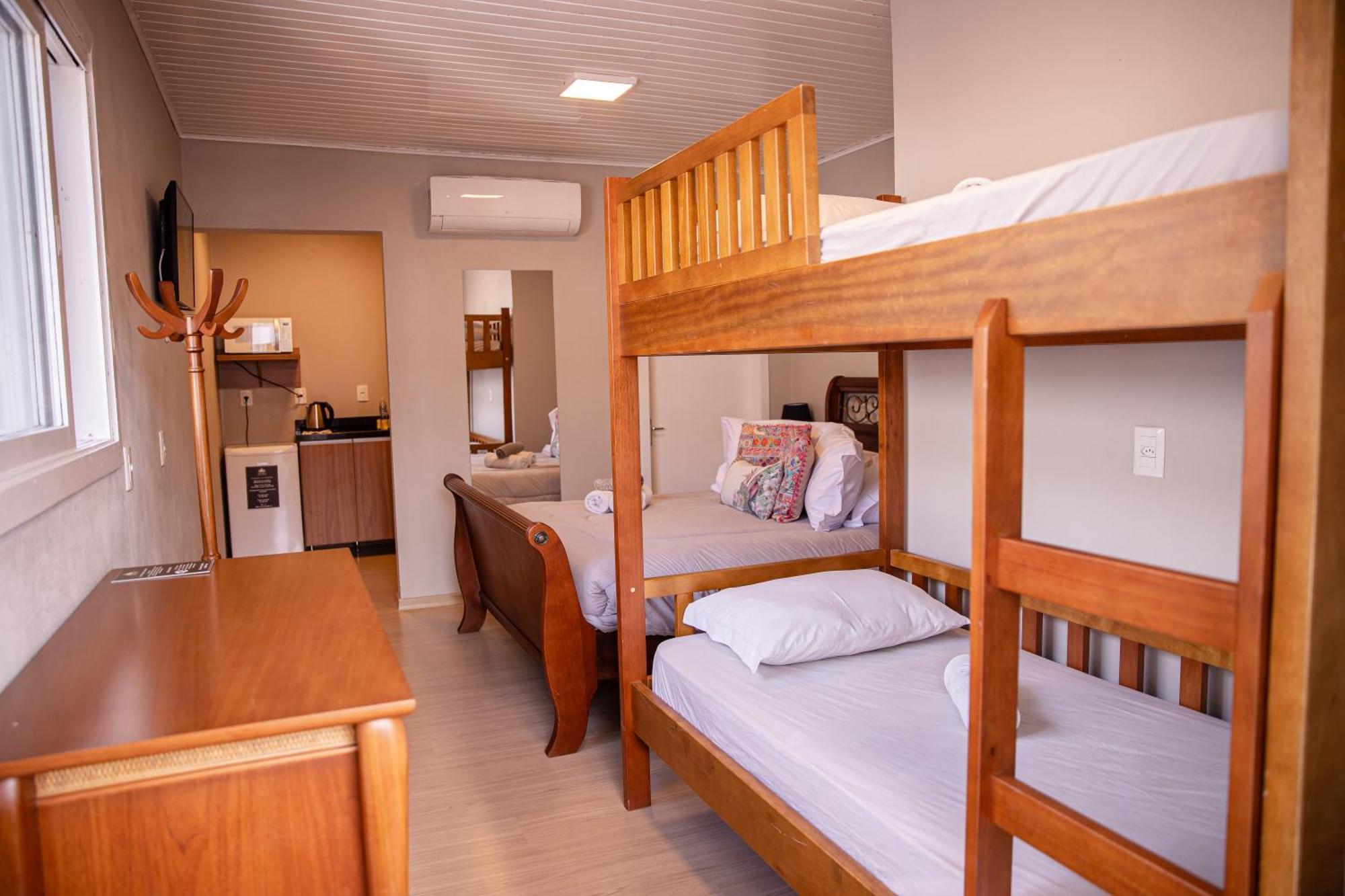 Hospedagem Vila Suica Centro Gramado Ngoại thất bức ảnh